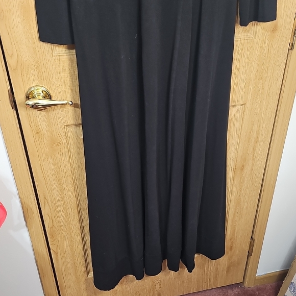 Chadwicks Classic Black Long Sleeve Dress - Picture 9 of 9